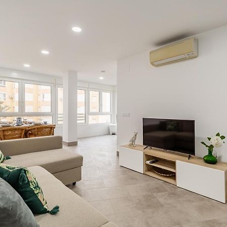 Modern Apartment Steps From The Beach Torrox Exteriör bild