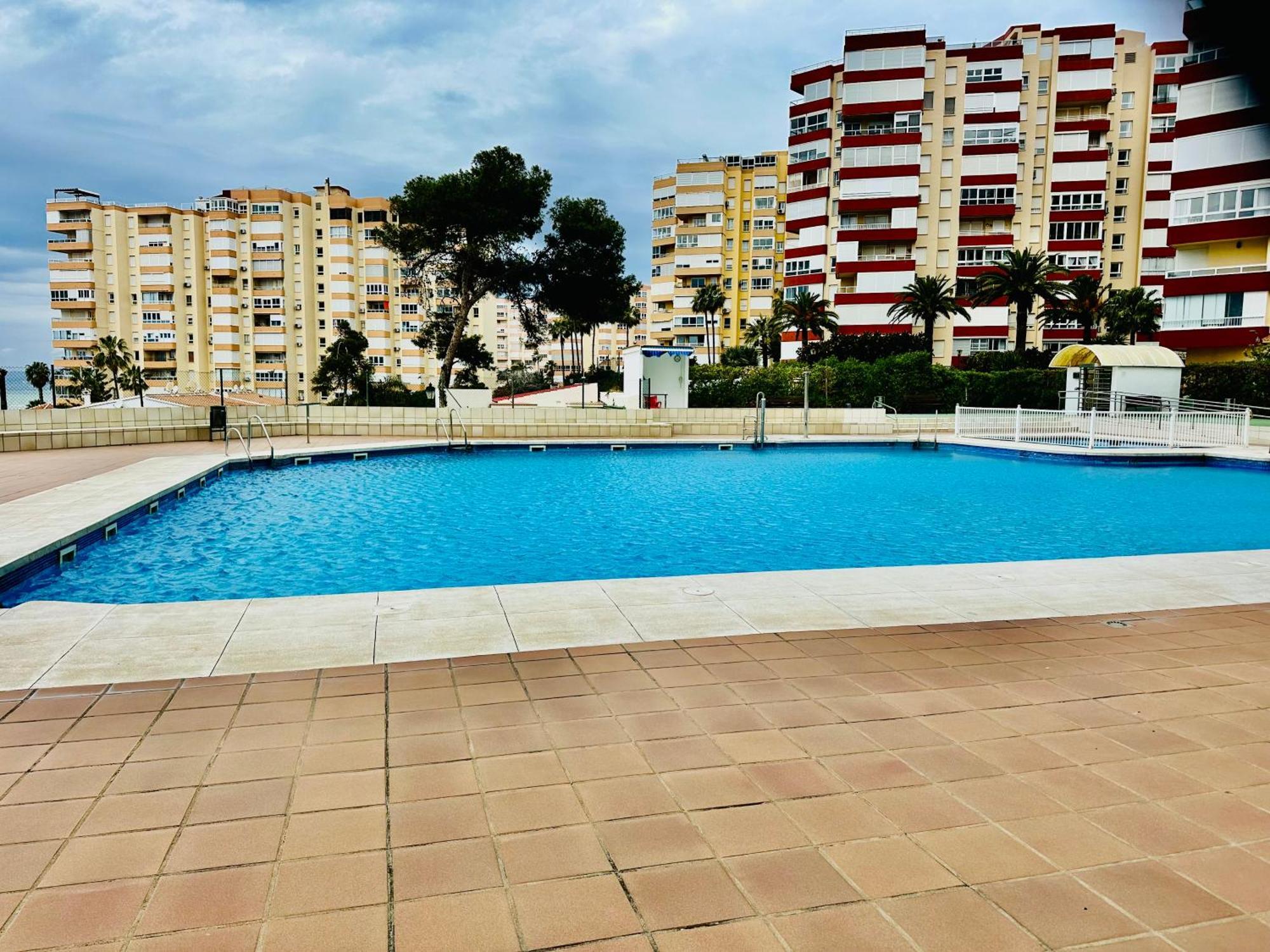 Modern Apartment Steps From The Beach Torrox Exteriör bild
